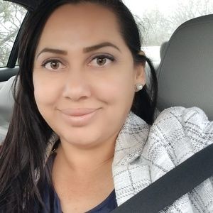 Meet your Posher, Eunice